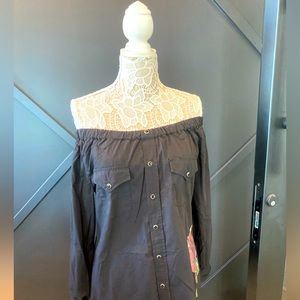 Rodeo Quincy off the shoulder Western shirt size L